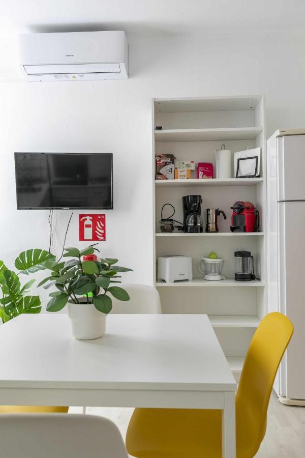 Apartamento Centrico Y Confortable Apartment Madrid Bagian luar foto