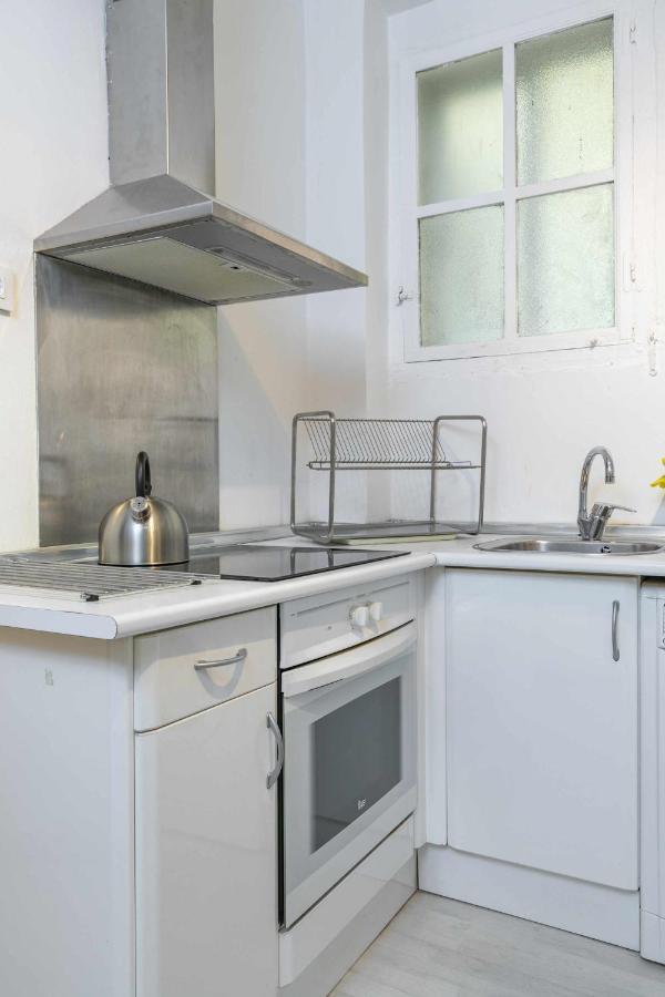 Apartamento Centrico Y Confortable Apartment Madrid Bagian luar foto
